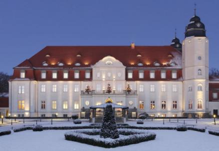 Bildquelle: Winterstimmung im Radisson Blu Schloss Fleesensee - für mehr Informationen einfach auf das Bild klicken.