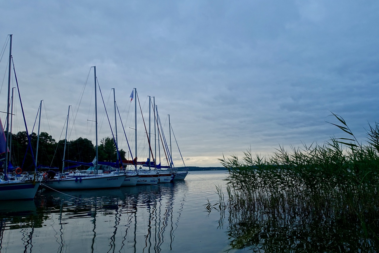 Mit dem Hausboot durch Masuren