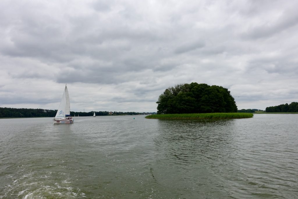 Mit dem Hausboot durch Masuren