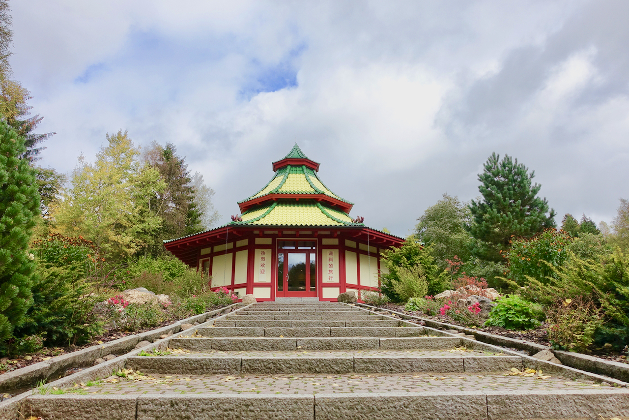 Pagode im Altenau Kraeuterpark