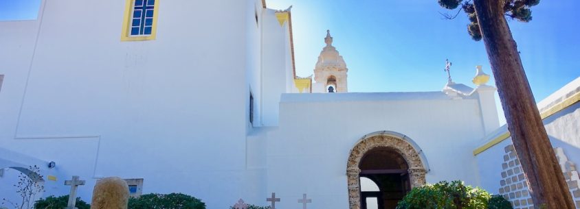 Faro Knochenkapelle Klostergarten