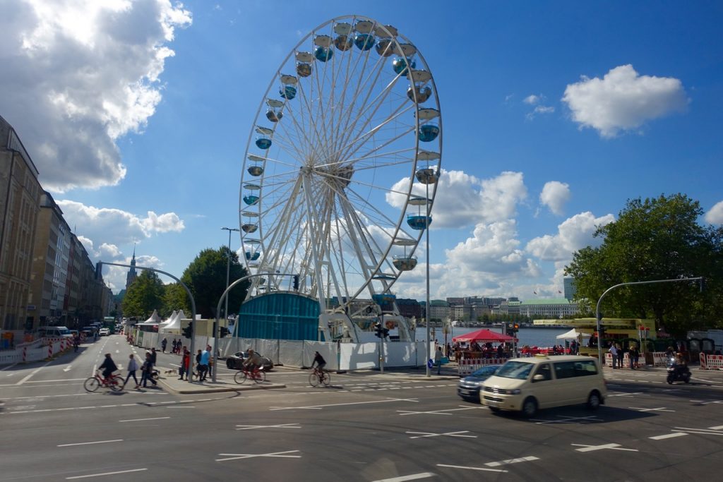 An der Binnenalster Hamburg - in der Nähe Escape Game Hamburg Gänsemarkt