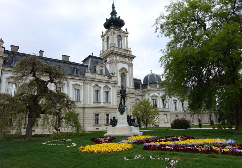 Ungarn Urlaub: Barockschloss Keszthely