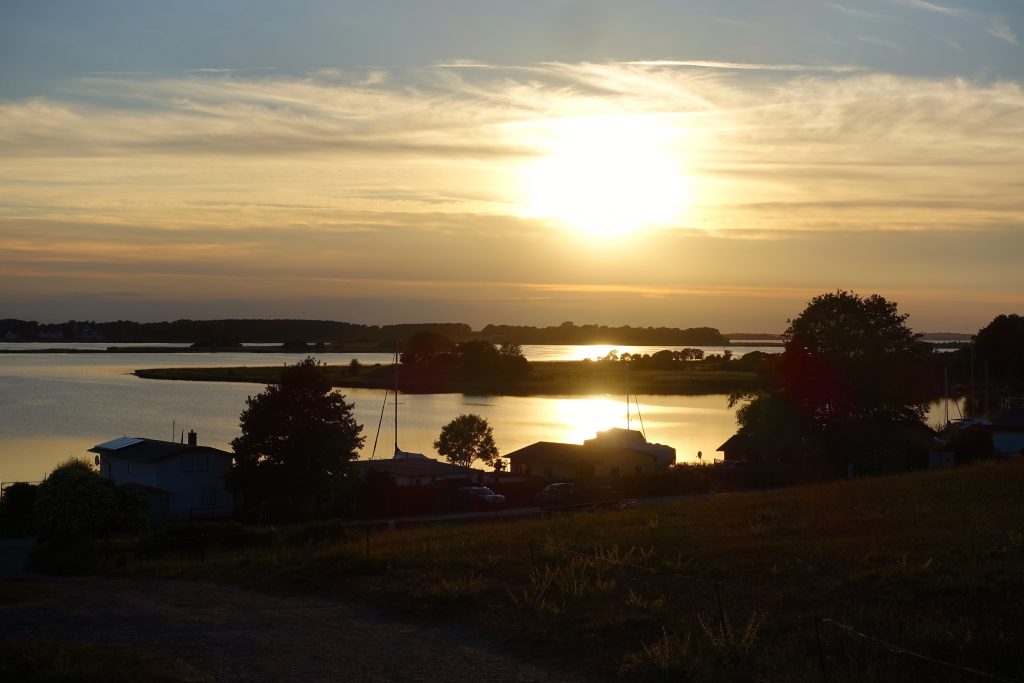 Sonnenuntergang am Achterwasser