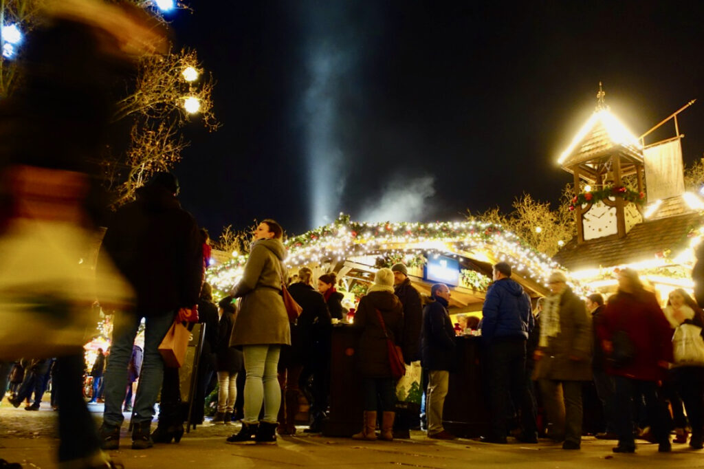 Sehenswuerdigkeiten in Braunschweig auf dem Braunschweig Weihnachtsmarkt 