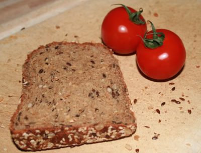 Figurbewußte und gesunde Ernährung mit Eiweißbrot?!