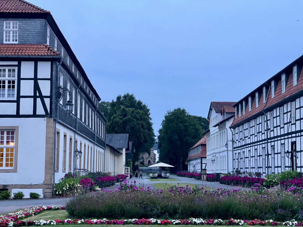 LoSaGa Bad Driburg, blaue Stunde im Graeflichen Park