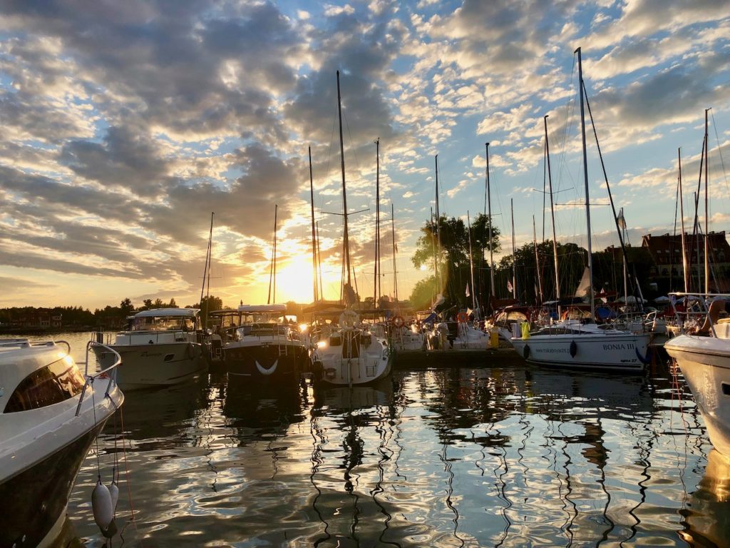 Idylle im Hafen von Mikolaijki (Nikolaiken)