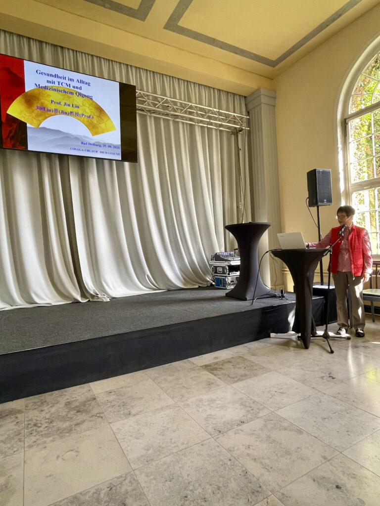 Prof. (chin.) Jin Liu zur traditionellen chinesischen Medizin in Bad Driburg LoSaGa 