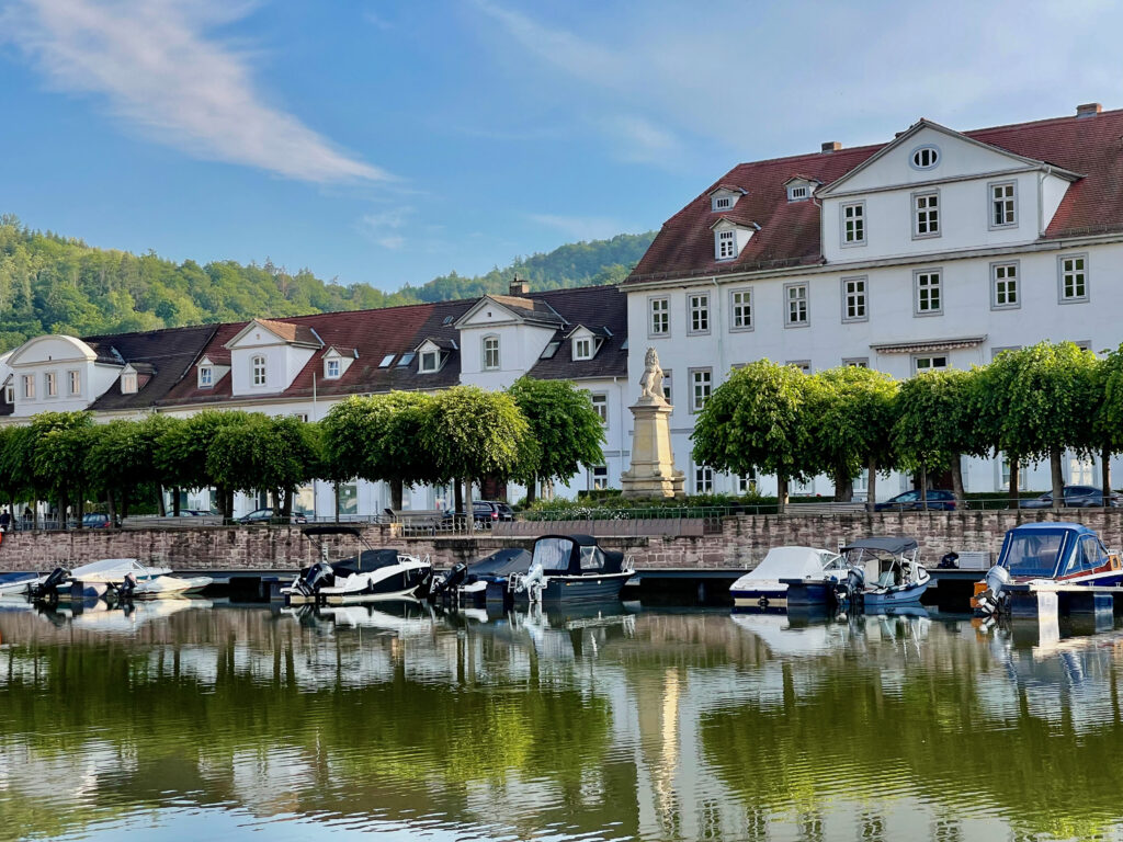 Barockhafen Bad Karlshafen zum Sonnenaufgang