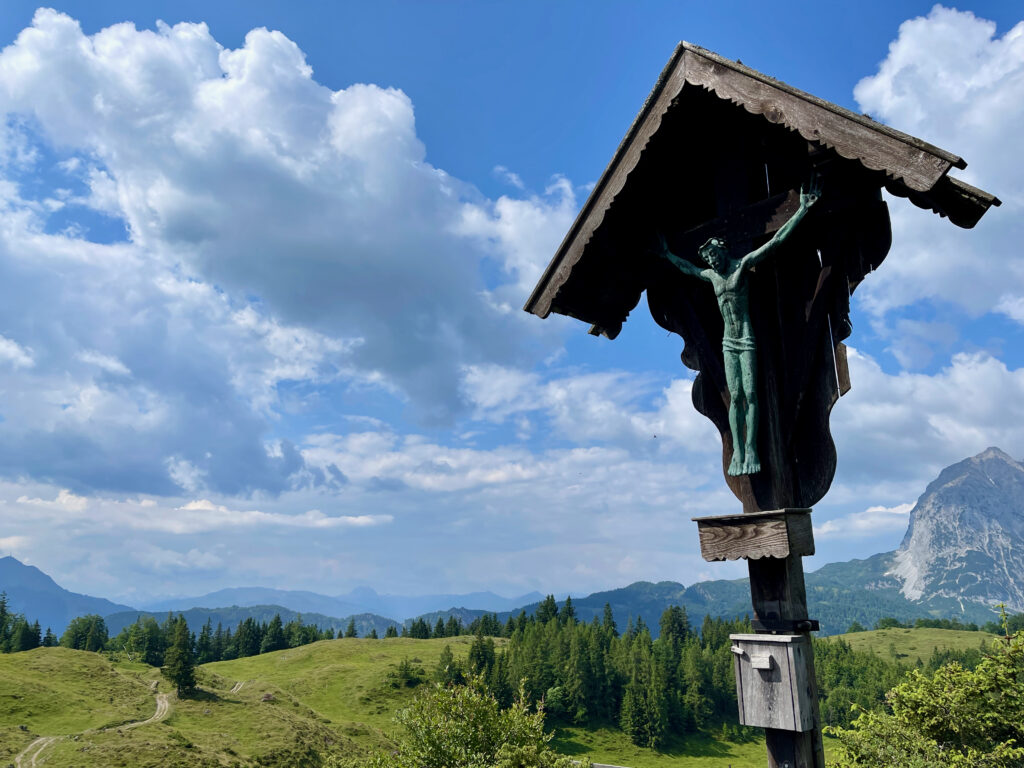 Achtsame Wanderung St. Johann Tirol