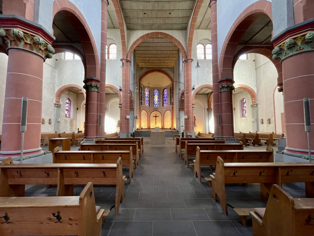 Hildegardzentrum in der Kirche auf dem Rupertsberg