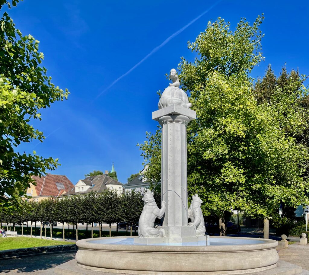 Sehenswuerdigkeiten Hamm Baerenbrunnen