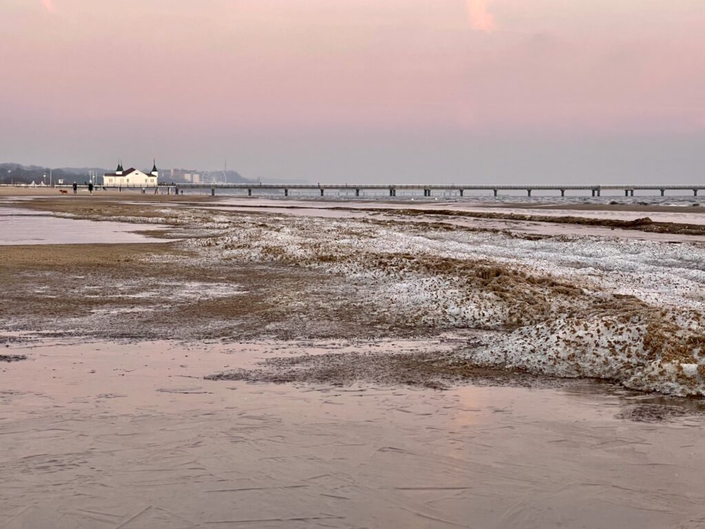 Ahlbeck Strand Usedom im Winter