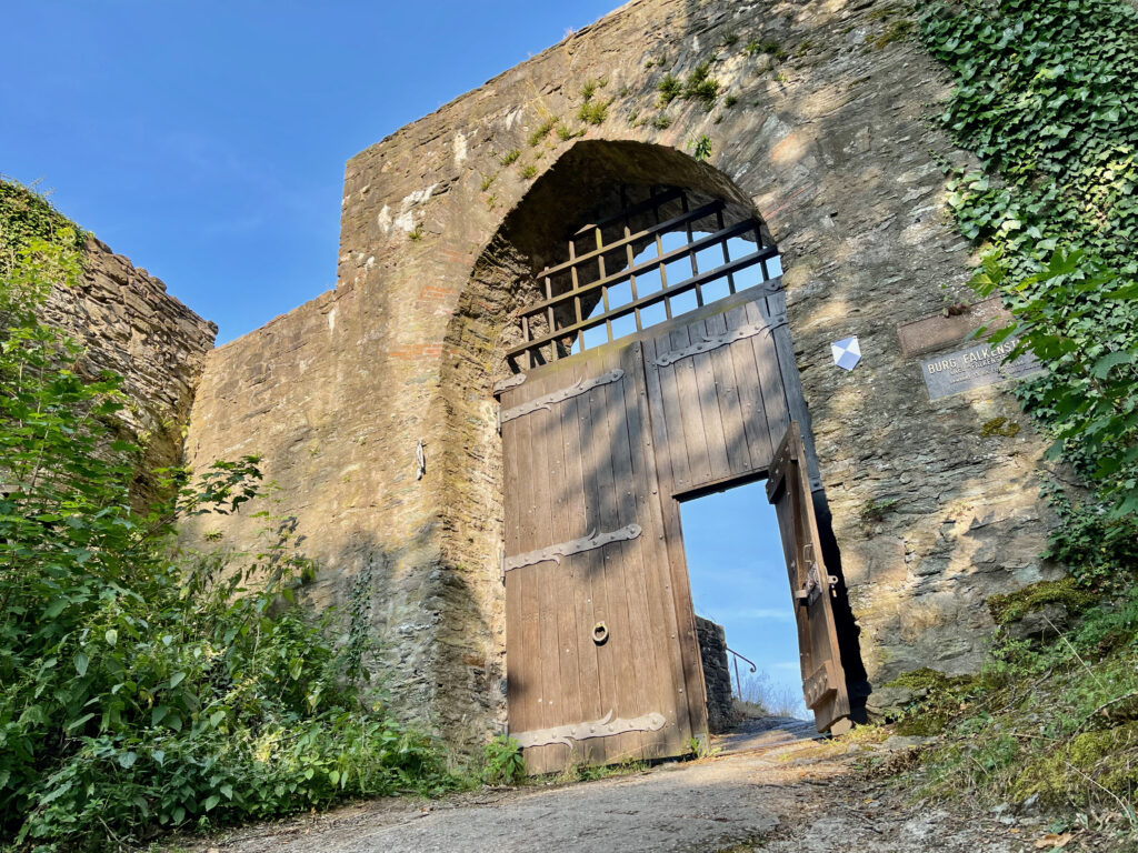 Burg Falkenstein 