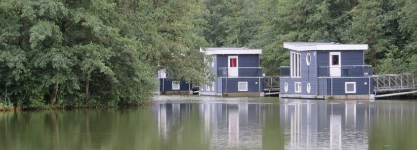 Streifzug durch den Center Parcs - Hausboote