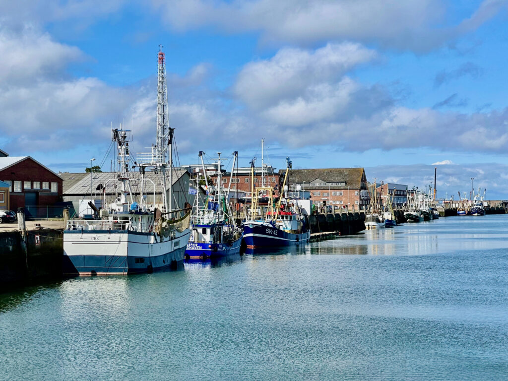 Alter Fischereihafen Cuxhaven Sehenswuerdigkeiten