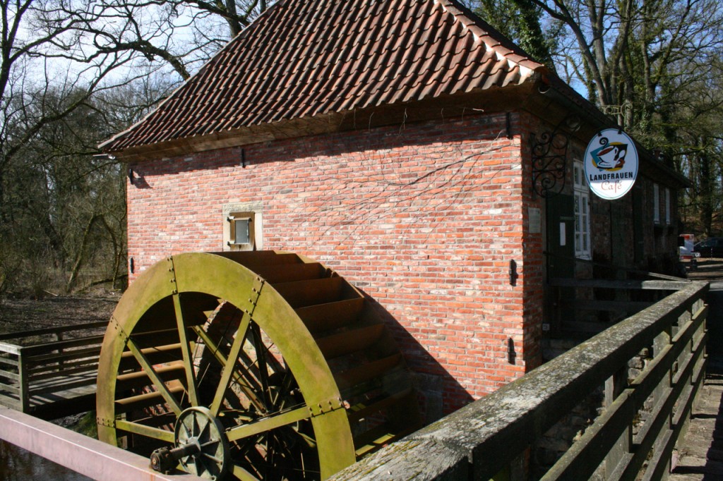 Wandern entlang der Deutschen Mühlenstraßen