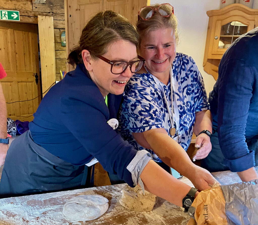 Brot backen in Kaprun auf der Experience Session auf dem SpaCamp 