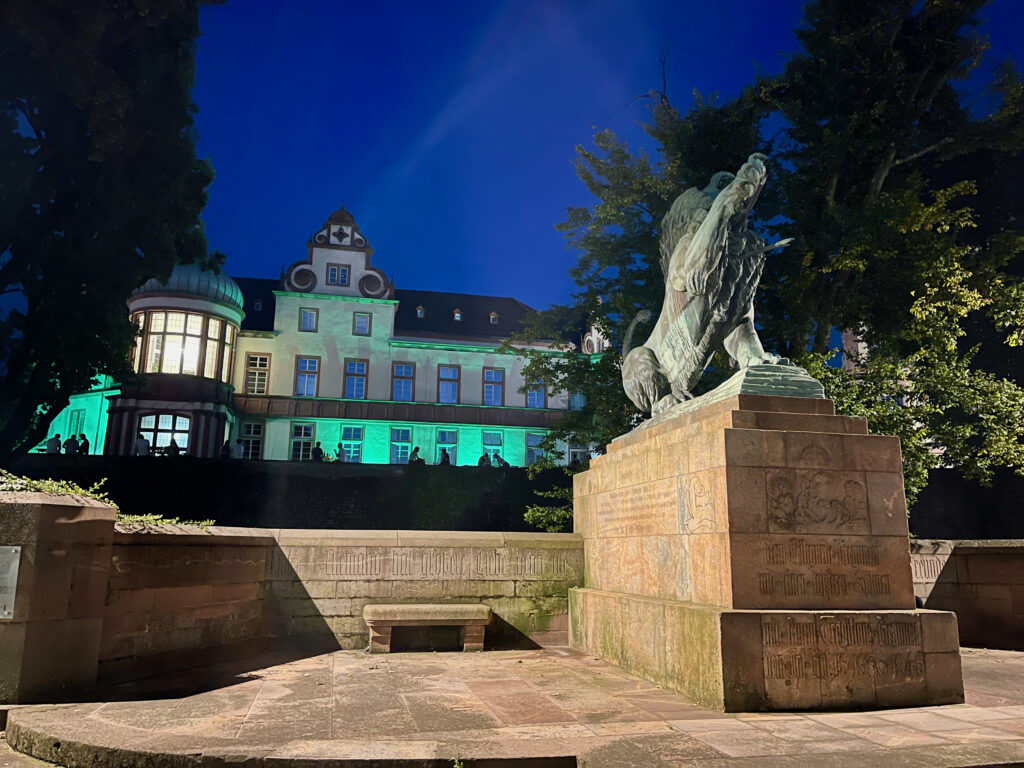 Residenzschloss Darmstadt Sehenswuerdigkeit im Herzen der Stadt