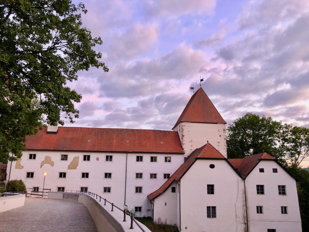 Sonnenaufgang Schloss Neuburg