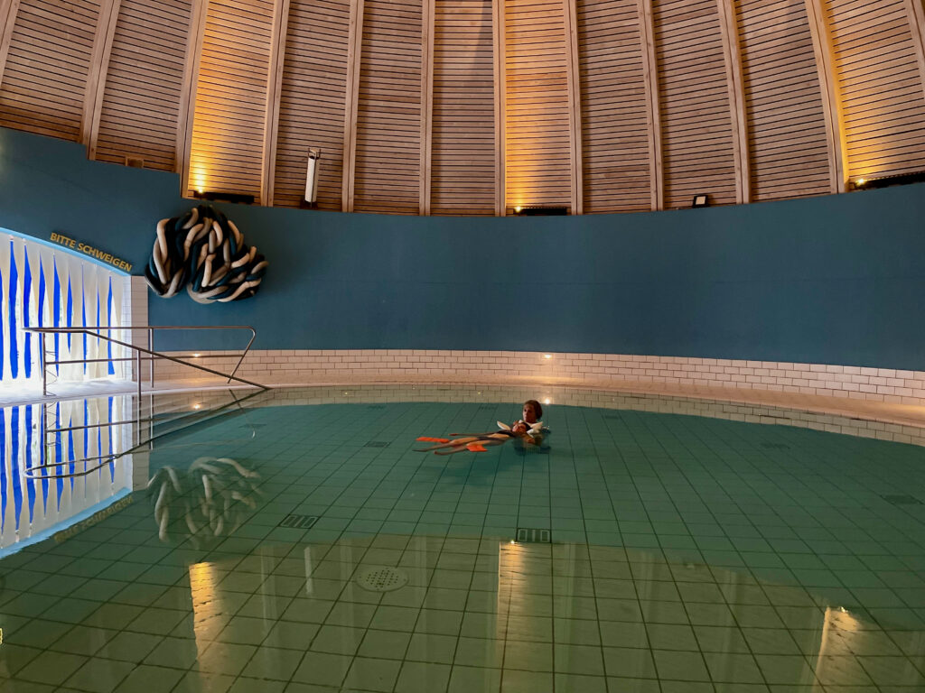 Bodywork Aqua Wellness Massage im Liquid Sound Tempel in der Toskana Therme Bad Sulza