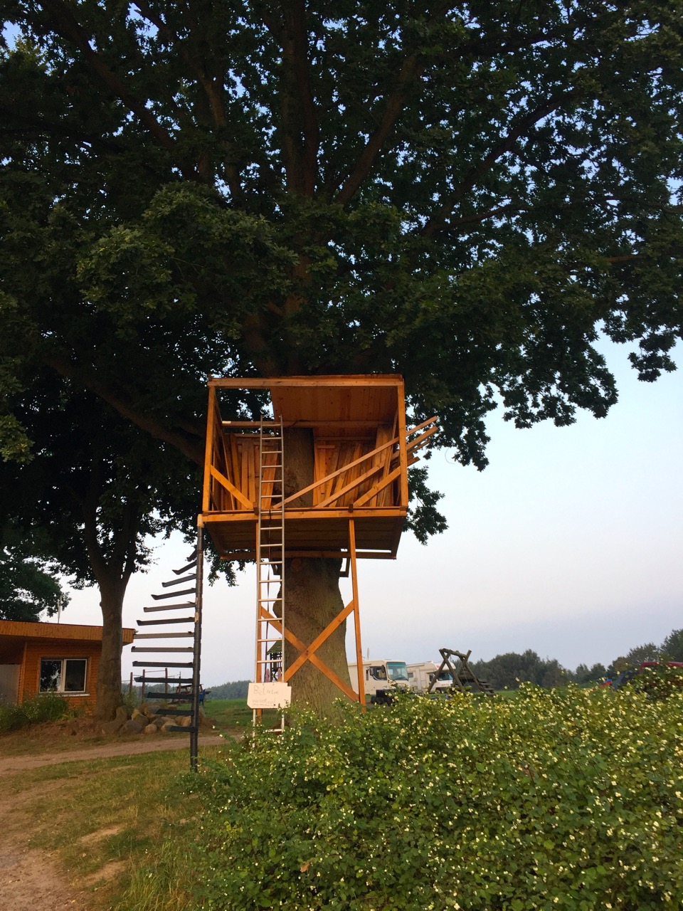 Ratzeburger See: Baumhaus mit Seeblick?