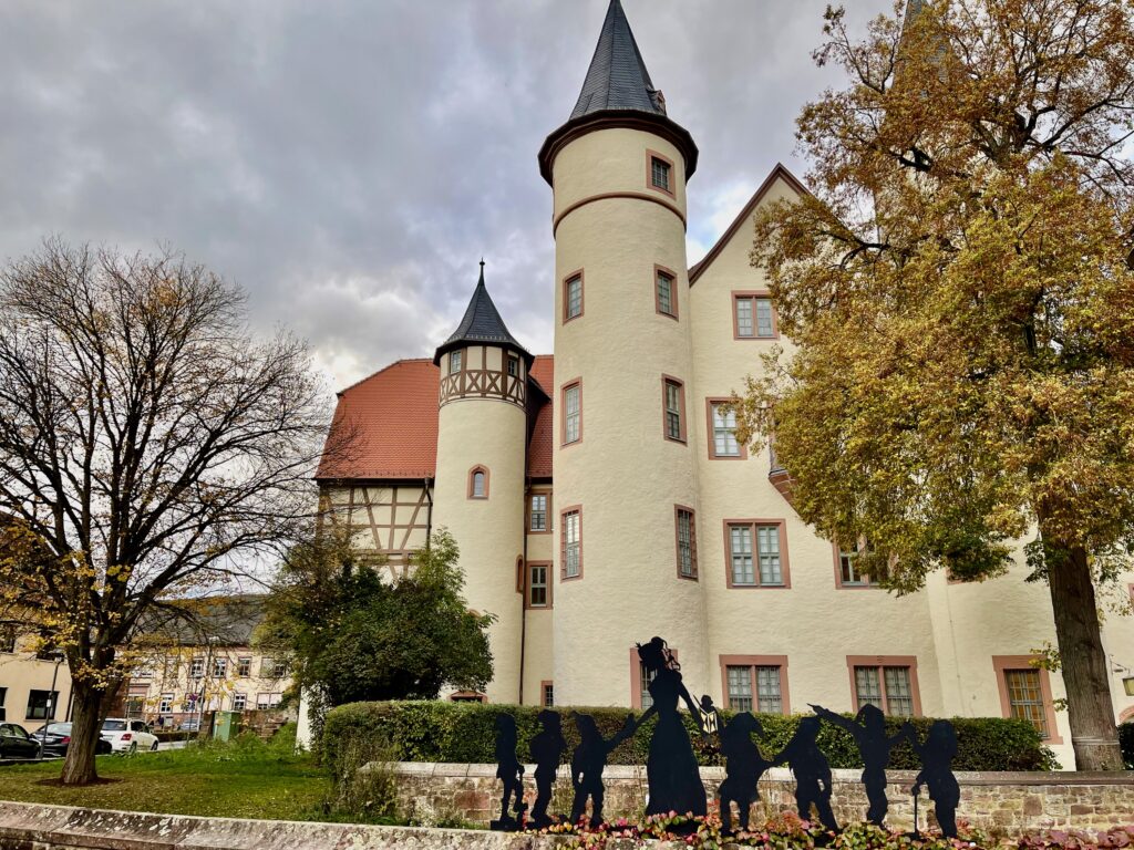 Deutsche Maerchenstrasse Lohr am Main Schneewittchen Schloss