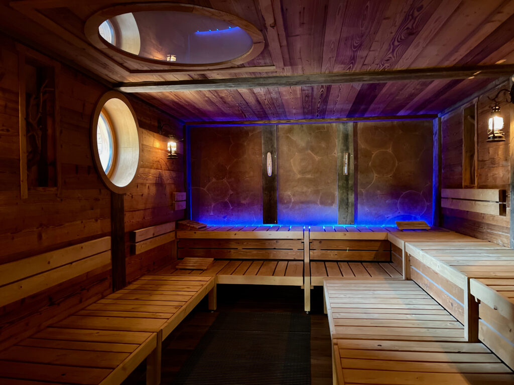 Sauna im Gradierwerk Bad Sassendorf in der Therme 