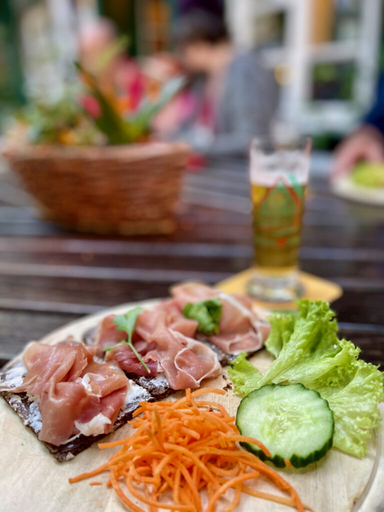 Westfaelisches Abendmahl im Brauhaus Zwiebel auf der Soester Menue Safari 