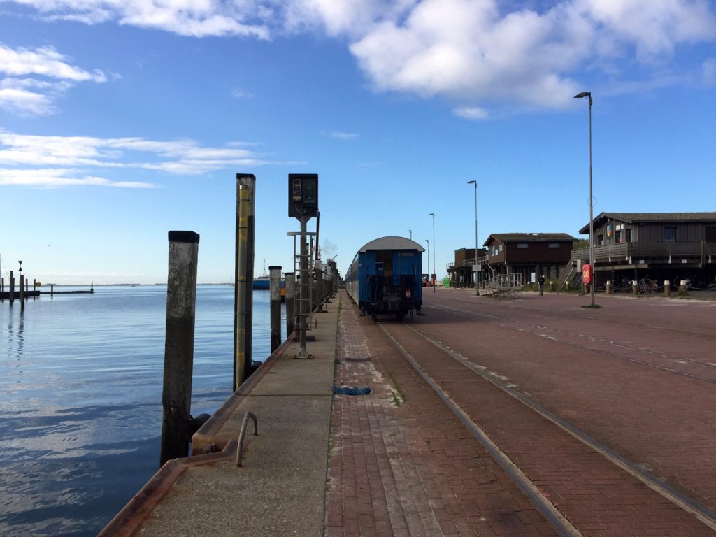 Wangerooge Anreise - ankommen am Bahnhof