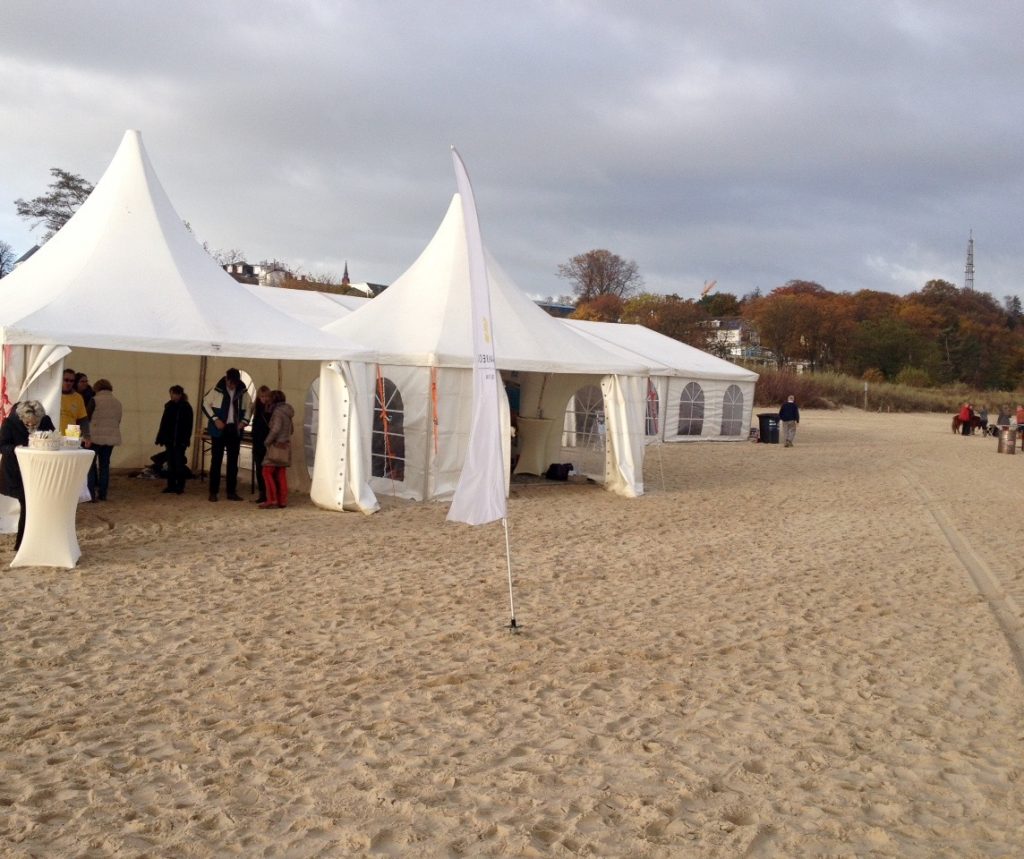 Wellnesszelt am Strand von Usedom