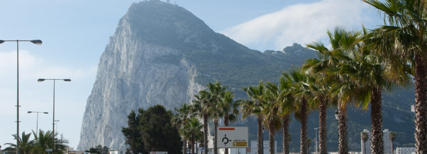Anfahrt nach Gibraltar Sehenswuerdigkeiten auf dem Felsen entdecken