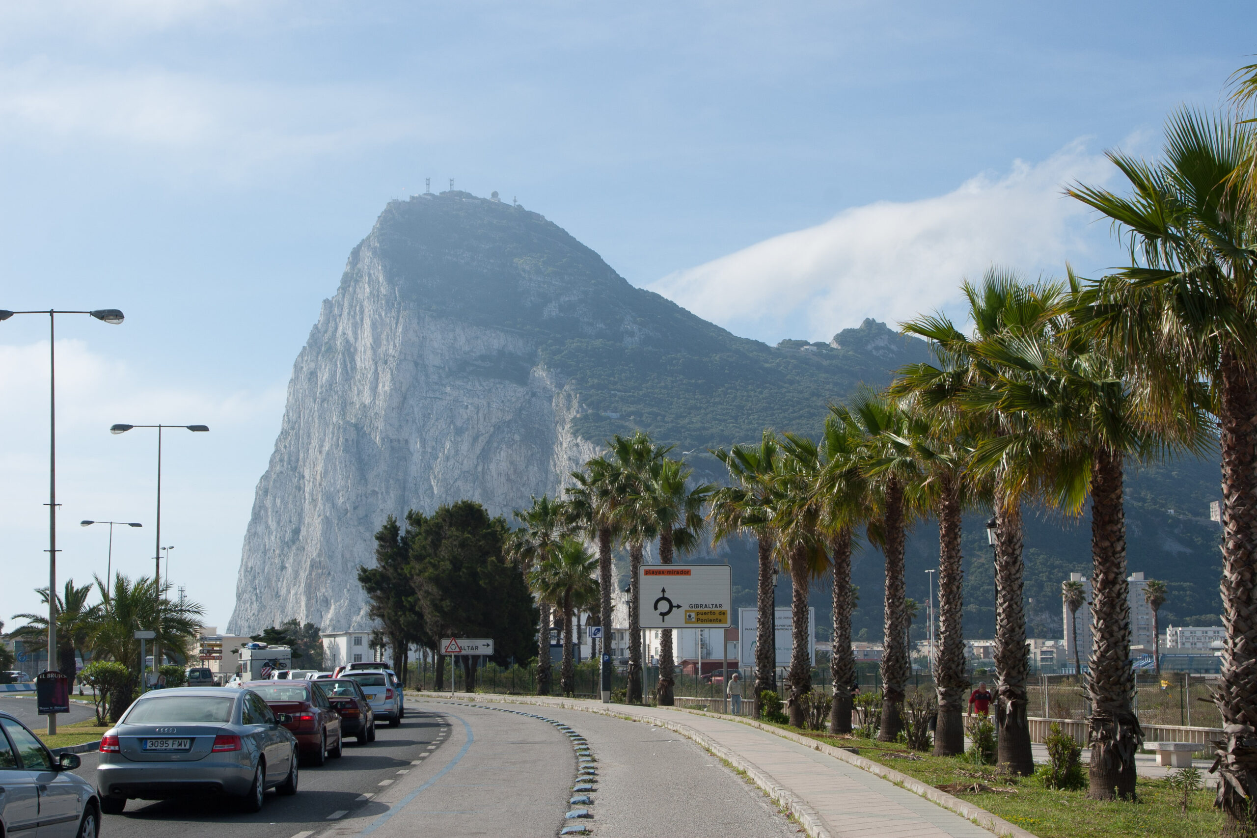 Anfahrt nach Gibraltar Sehenswuerdigkeiten auf dem Felsen entdecken