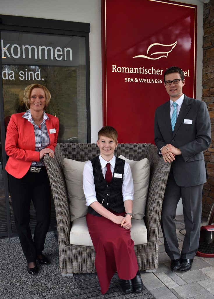 Sophie Louise Strecker - mit Matthias Reuter & Caroline Ulm vom Hotelmanagement