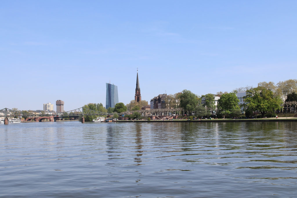 Frankfurt Sehenswuerdigkeiten, Geheimtipps ©-Ivana-Krzelj-Mainufer-05