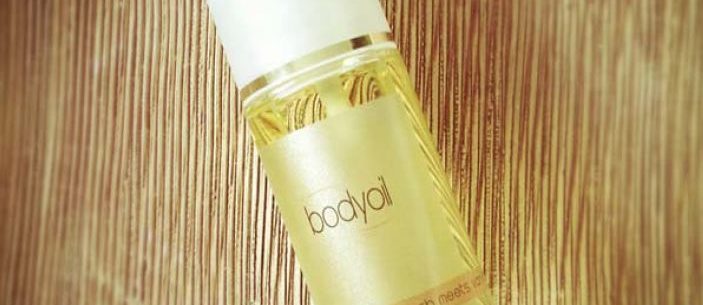 Body Oil "white peach meets vanilla" mit natürlichen Ölen